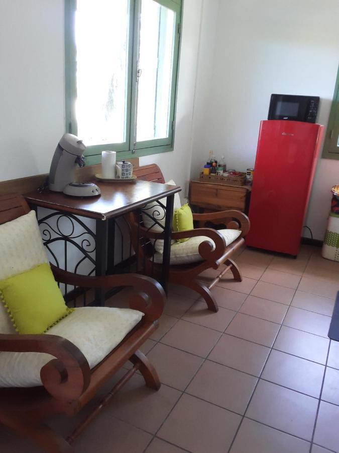 Le Tulear - Aux 4 Coins Du Monde Hotell Saint Pierre Eksteriør bilde