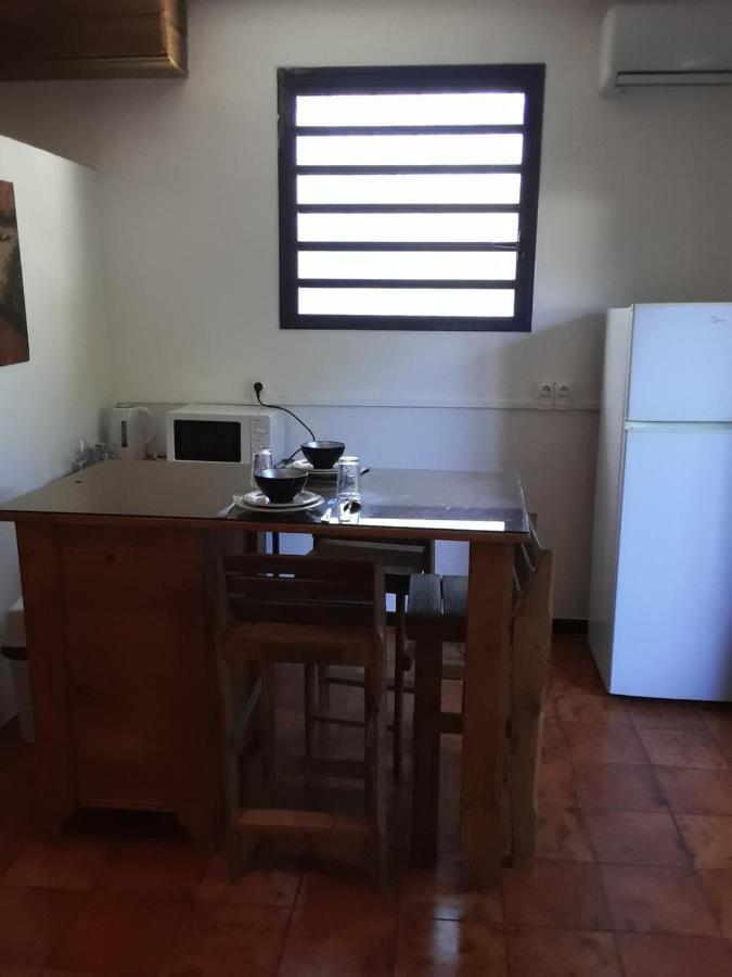 Le Tulear - Aux 4 Coins Du Monde Hotell Saint Pierre Eksteriør bilde