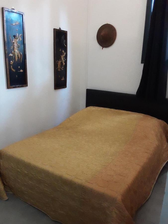 Le Tulear - Aux 4 Coins Du Monde Hotell Saint Pierre Eksteriør bilde