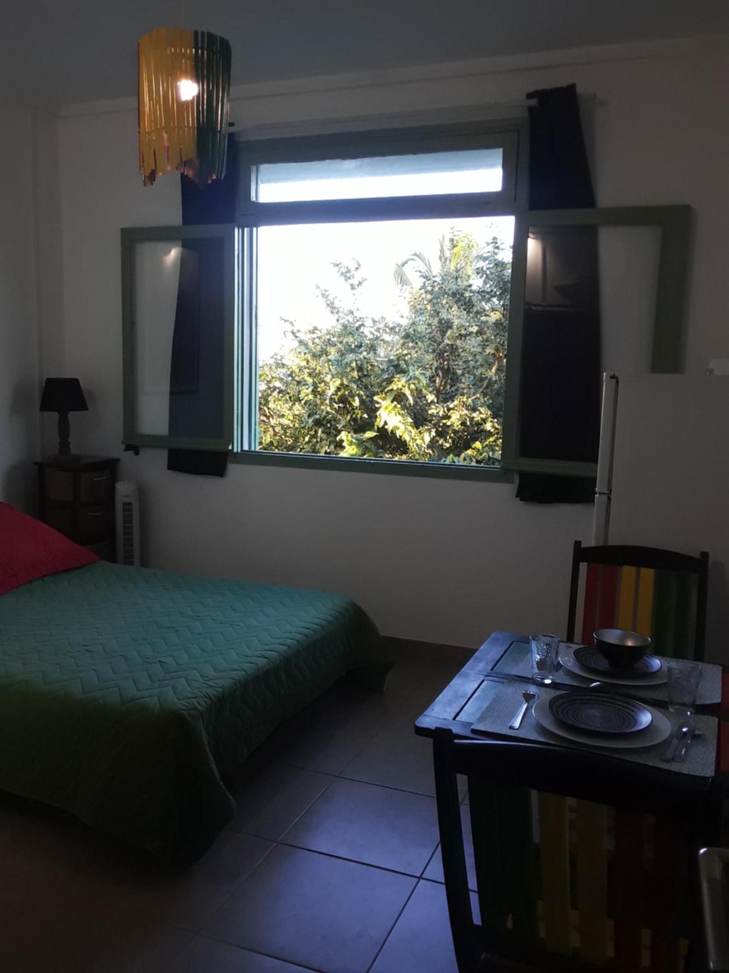 Le Tulear - Aux 4 Coins Du Monde Hotell Saint Pierre Rom bilde