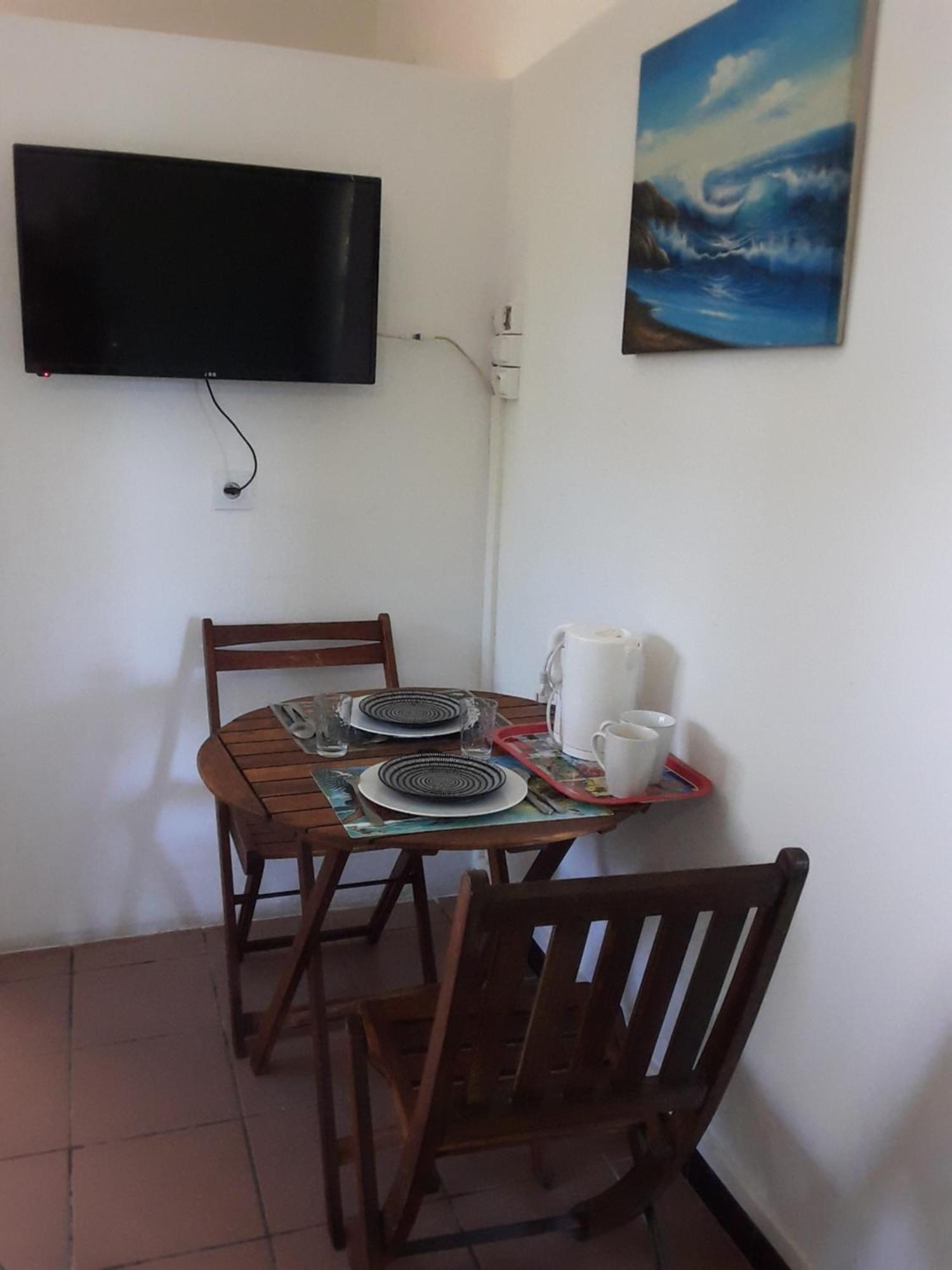 Le Tulear - Aux 4 Coins Du Monde Hotell Saint Pierre Rom bilde